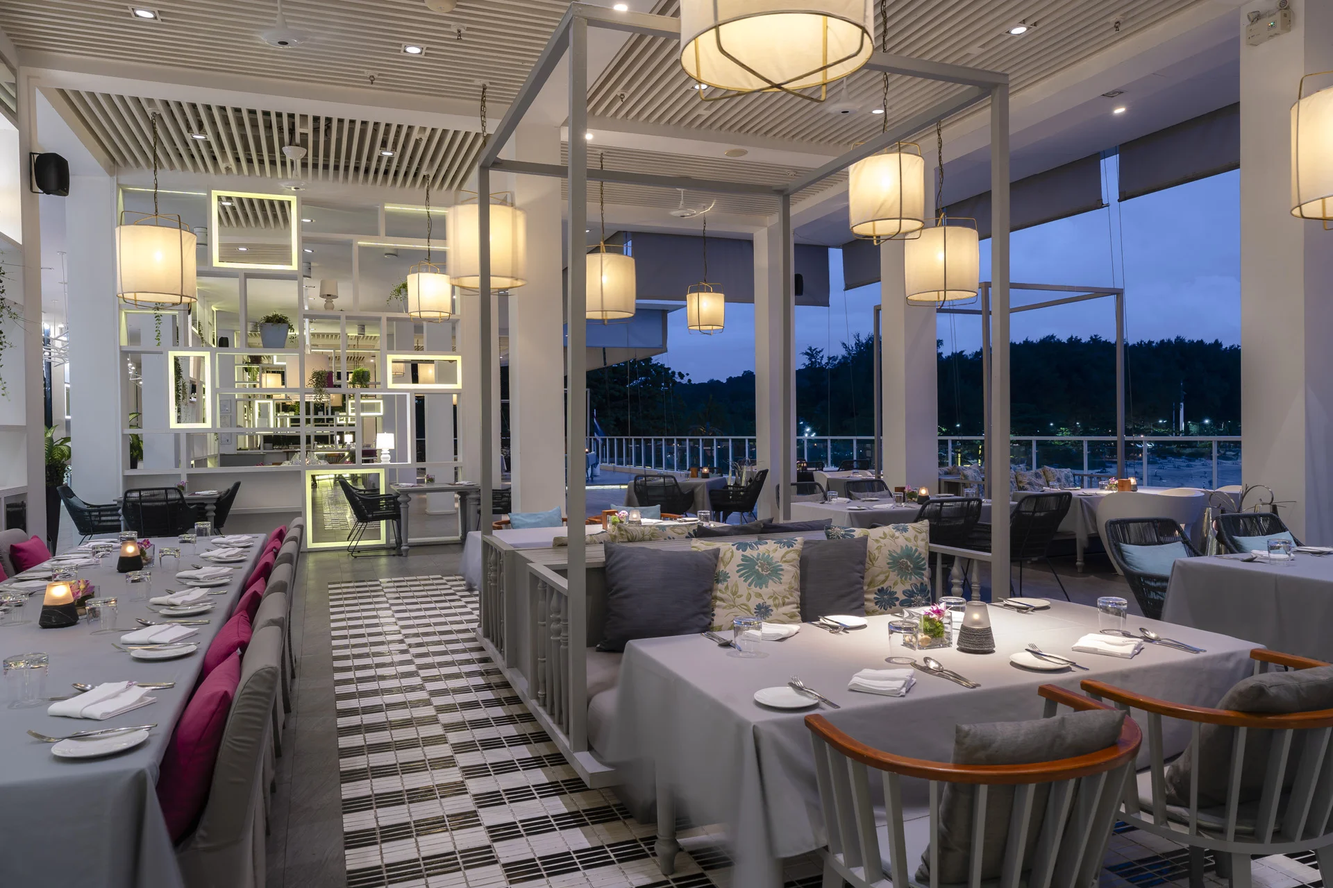Cosmo Restaurant - The Nai Harn Phuket